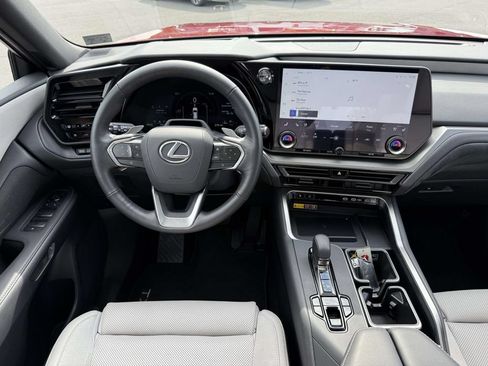 Used 2026 Lexus TX 550h AWD Plug-In Hybrid image 8
