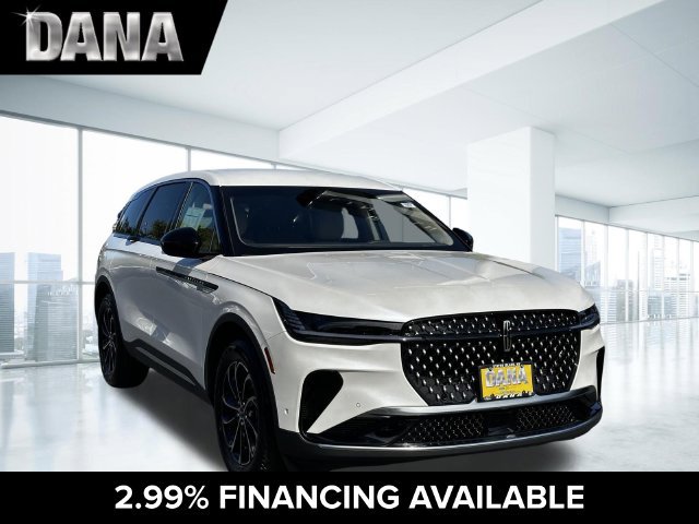 Certified 2024 Lincoln Nautilus Premier AWD/4WD image 1