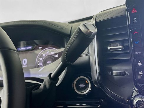 New 2026 RAM 2500 Limited w/ Towing Technology Group image 12