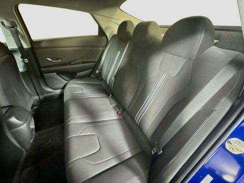 Used 2024 Hyundai Elantra SEL FWD image 24