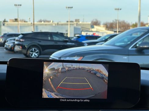 Used 2024 MAZDA CX-90 Plug-In Hybrid w/ Preferred image 16