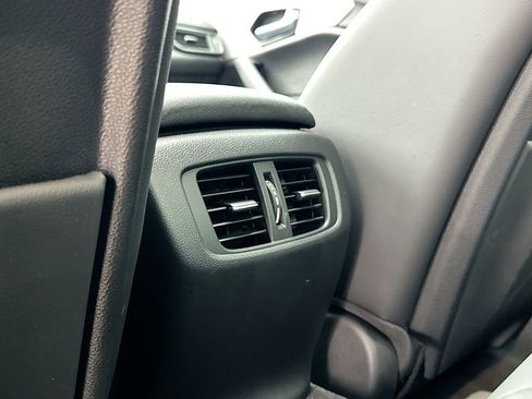 Used 2023 Acura TLX image 32