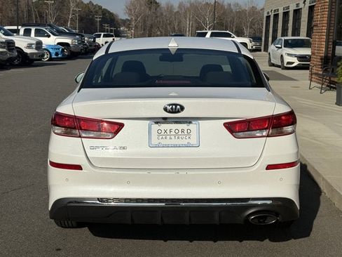Used 2020 Kia Optima LX image 5
