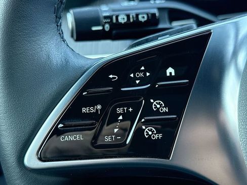 Used 2026 Mercedes-Benz GLC 300 4MATIC image 25