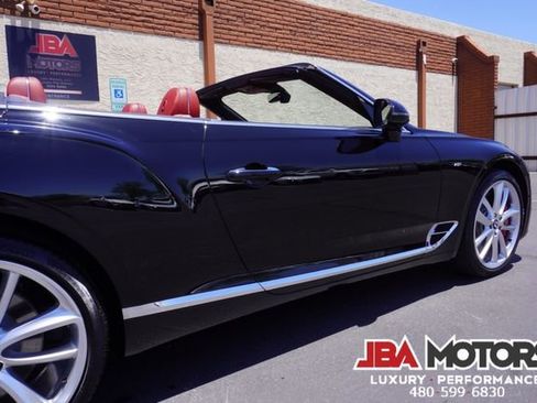 Used 2022 Bentley Continental GT image 78