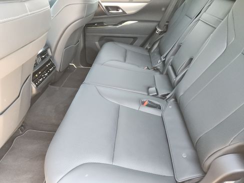 Used 2026 Lexus LX 600 F Sport w/ Accessory Package (Z1) AWD/4WD image 28