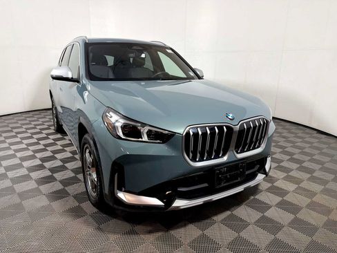 Used 2023 BMW X1 xDrive28i w/ Convenience Package AWD/4WD image 2
