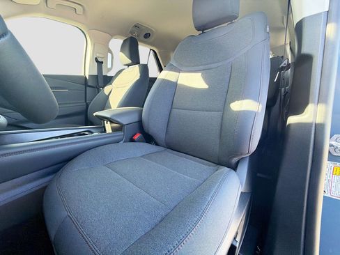 New 2026 Ford Explorer Active RWD image 26
