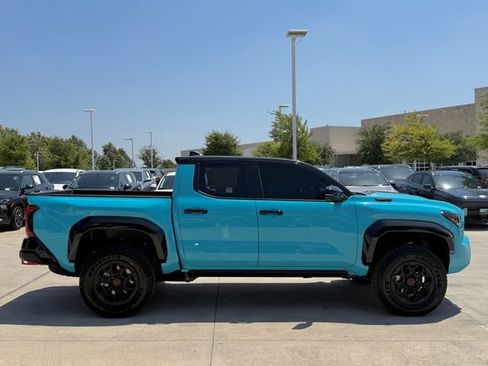 Used 2026 Toyota Tacoma TRD Pro AWD/4WD image 4