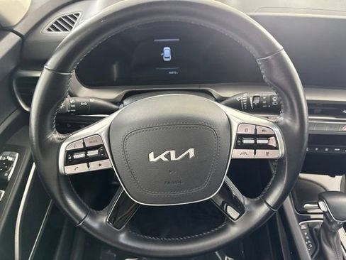 Certified 2025 Kia Telluride S FWD image 25