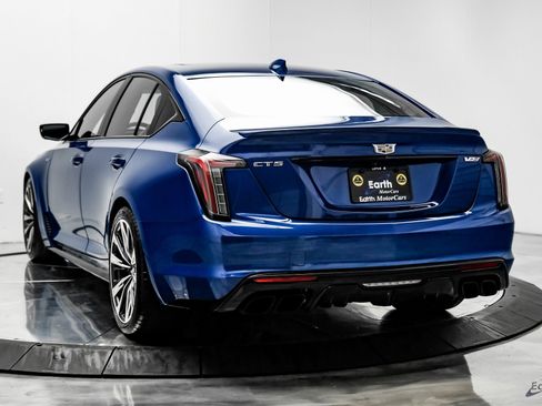 Used 2022 Cadillac CT5 V Blackwing image 9