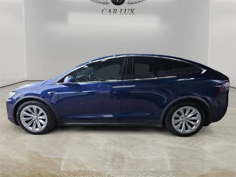 Used 2017 Tesla Model X 90D image 2