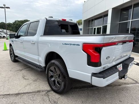 Used 2025 Ford F150 Lightning Lariat w/ Max Trailer Tow Package AWD/4WD image 5