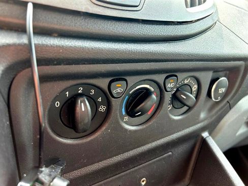 Used 2016 Ford Transit 250 130 Low Roof image 16