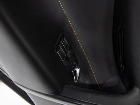Used 2021 McLaren 765LT RWD image 12
