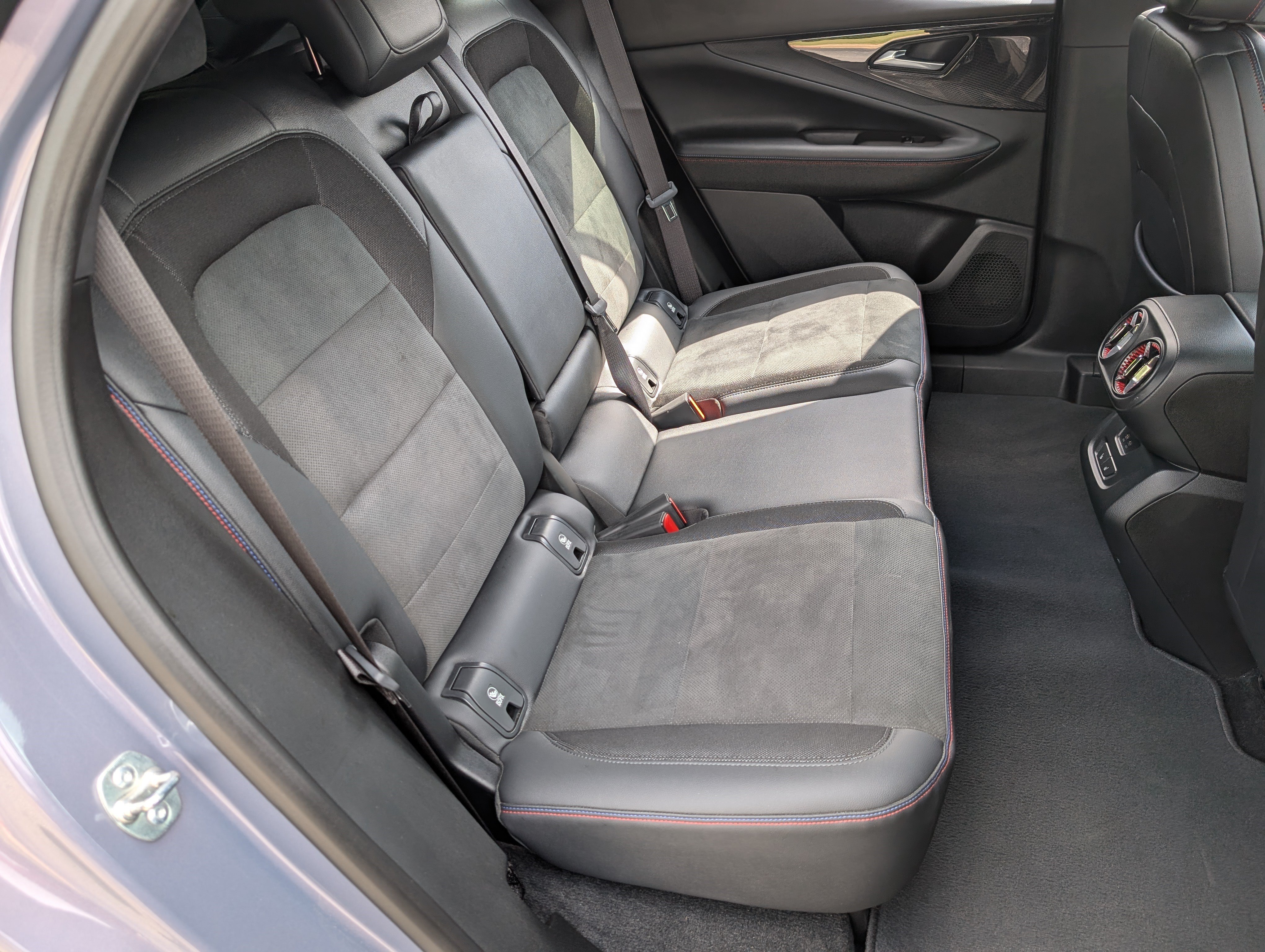 Used 2024 Chevrolet Blazer EV RS AWD/4WD image 19