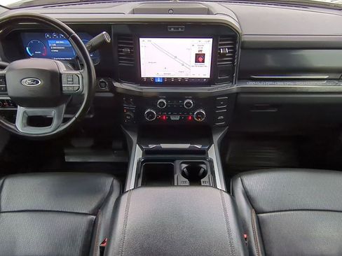 Certified 2025 Ford F350 Lariat w/ Black Appearance Package image 15