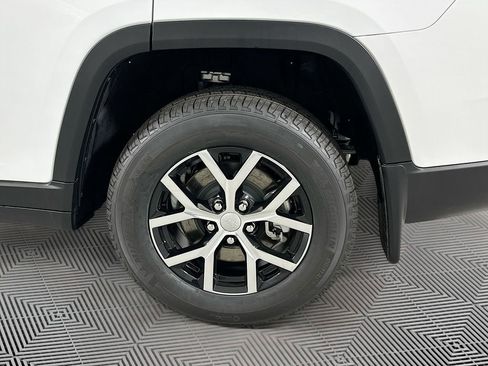 New 2025 Jeep Grand Cherokee L Limited w/ Luxury Tech Group II image 20