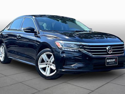Used 2020 Volkswagen Passat 2.0T SE FWD image 3