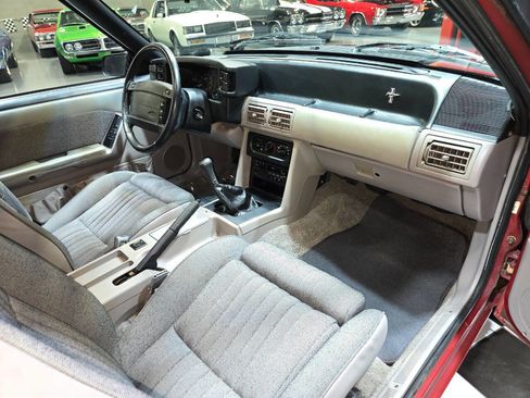 Used 1990 Ford Mustang LX image 72