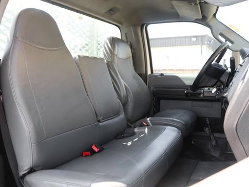 Used 2019 Ford F650 2WD Regular Cab Super Duty image 29