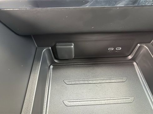 New 2026 GMC Sierra EV Elevation image 19