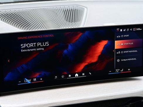 Used 2025 BMW 430i Coupe w/ M Sport Package image 35