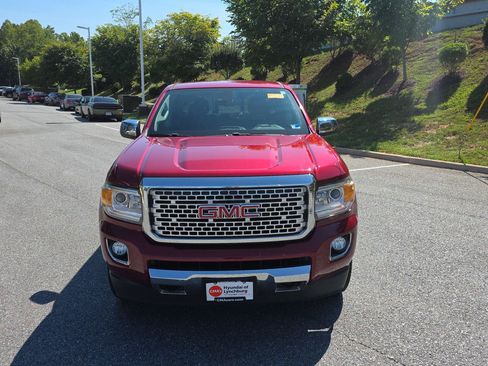 Used 2017 GMC Canyon Denali AWD/4WD image 4