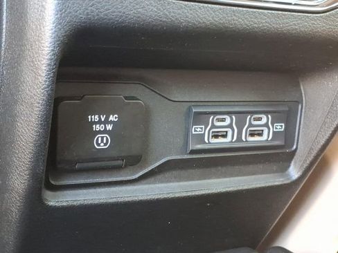 Certified 2022 Jeep Grand Cherokee L Limited image 28