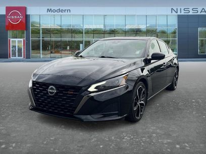 Used 2024 Nissan Altima 2.5 SR w/ SR Premium Package