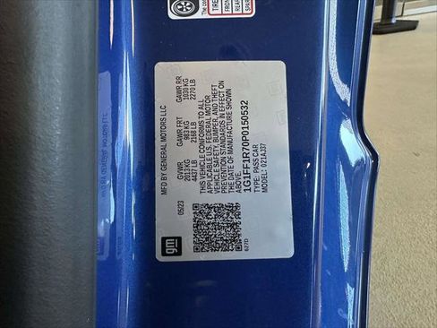 Used 2023 Chevrolet Camaro LT w/ Technology Package image 15