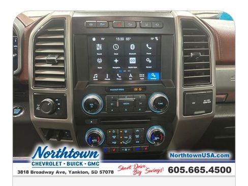 Used 2018 Ford F350 Platinum w/ Platinum Ultimate Package AWD/4WD image 19