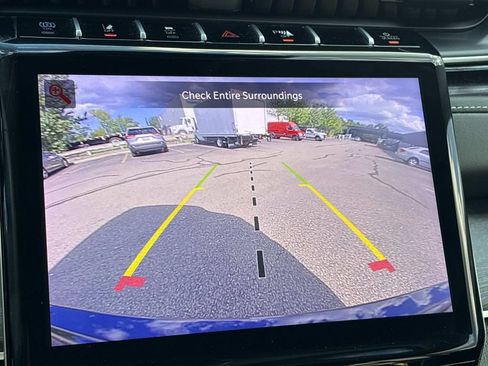 Used 2023 Jeep Grand Cherokee 4WD 4xe image 47