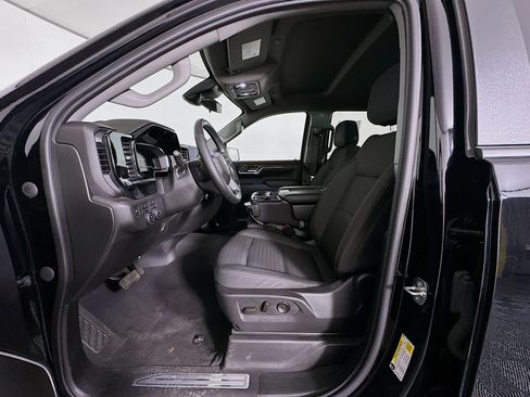 Used 2023 Chevrolet Silverado 1500 LT AWD/4WD image 13