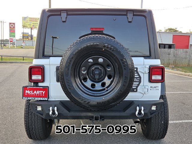 Used 2023 Jeep Wrangler Unlimited Sport AWD/4WD image 8