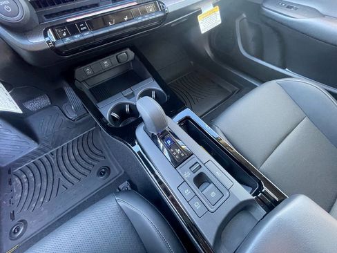 New 2026 Toyota Prius XLE image 8