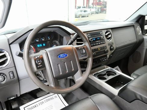 Used 2016 Ford F350 XLT w/ XLT Value Package image 13