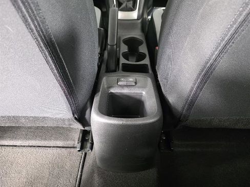 Used 2025 Nissan Versa S FWD image 41