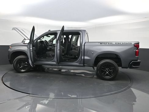 Used 2021 Chevrolet Silverado 1500 Custom Trail Boss AWD/4WD image 31