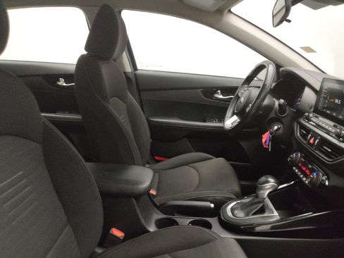 Used 2019 Kia Forte S FWD image 21