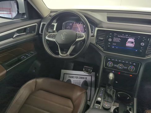 Used 2022 Volkswagen Atlas SEL Premium AWD/4WD image 24
