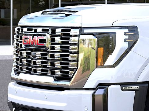 New 2026 GMC Sierra 2500 Denali w/ Technology Package AWD/4WD image 13
