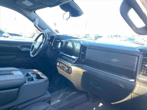 Used 2023 Chevrolet Silverado 1500 LT image 20