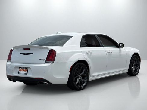 Used 2023 Chrysler 300 S w/ Comfort Group RWD image 7