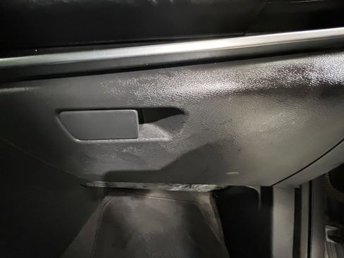 Used 2022 Nissan Rogue SV FWD image 24