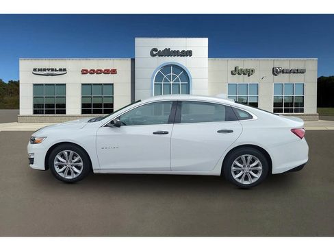 Used 2022 Chevrolet Malibu LT FWD image 6