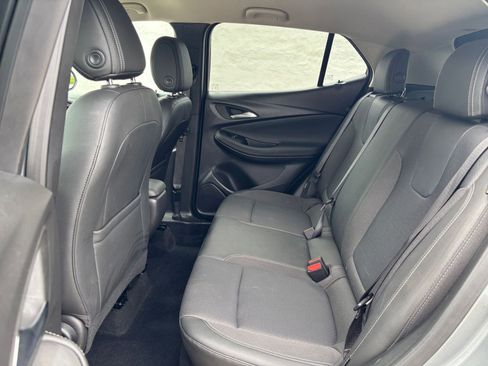 Used 2025 Buick Encore GX Preferred FWD image 24