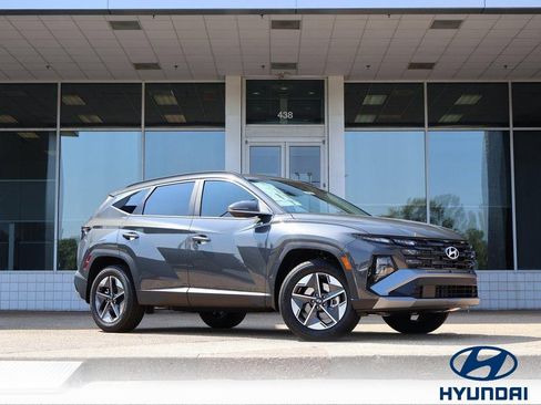 New 2026 Hyundai Tucson SEL image 1