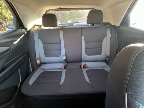 Used 2025 Chevrolet TrailBlazer LT image 33