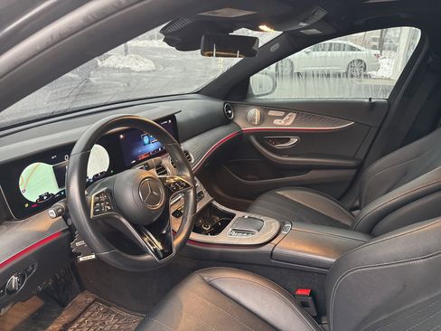 Used 2021 Mercedes-Benz E 350 4MATIC Sedan image 9